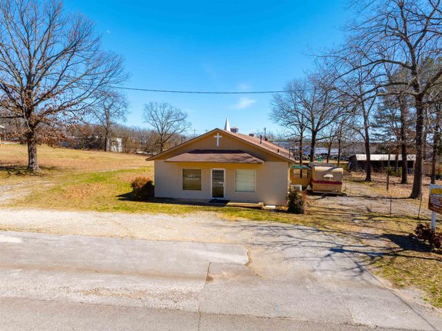 105 Chamblee Drive, Batesville, AR 72501