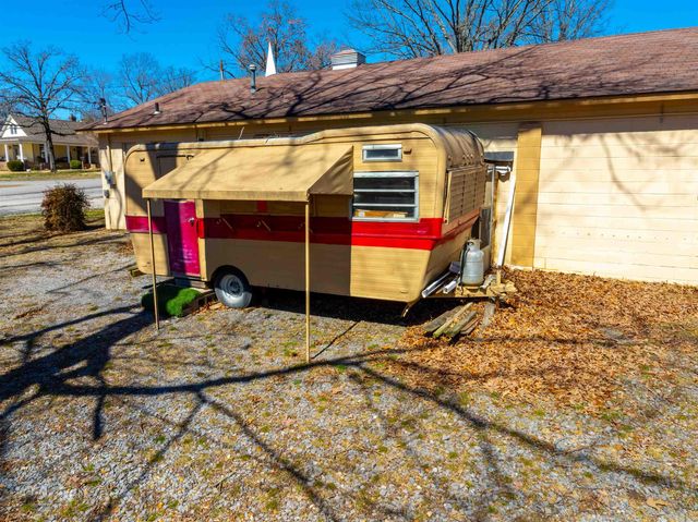 105 Chamblee Drive, Batesville, AR 72501