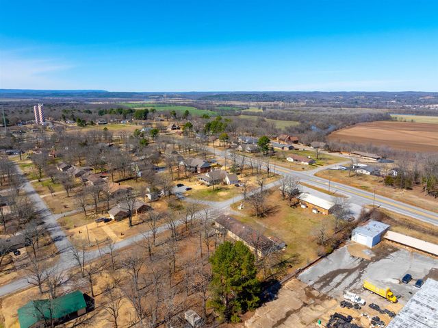 105 Chamblee Drive, Batesville, AR 72501