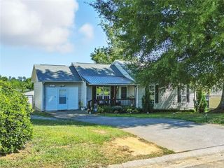 120 Fieldcrest SE Drive, Calhoun, GA 30701