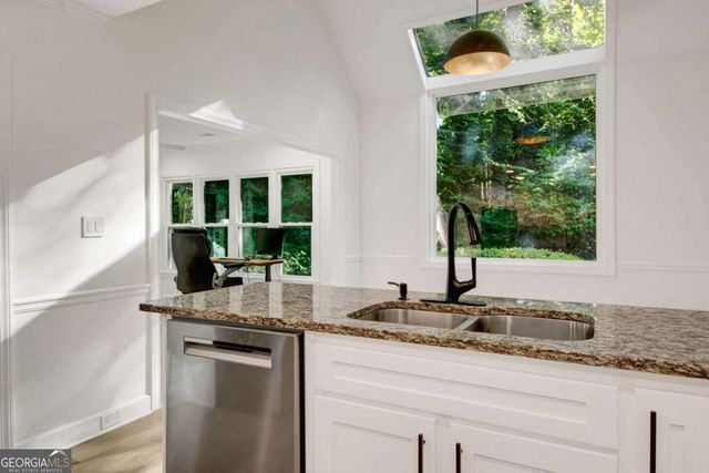 1055 Downing Court NE, Marietta, GA 30068