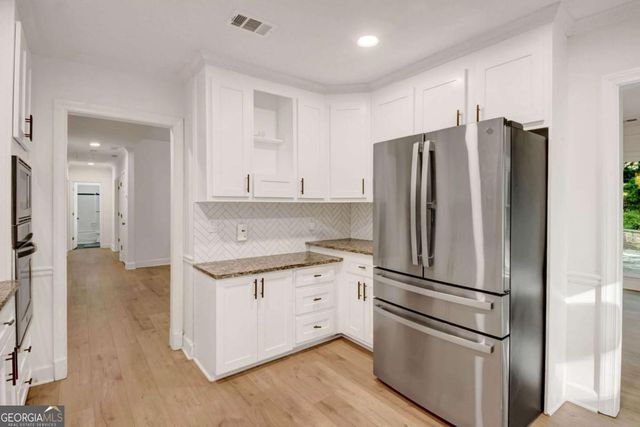 1055 Downing Court NE, Marietta, GA 30068