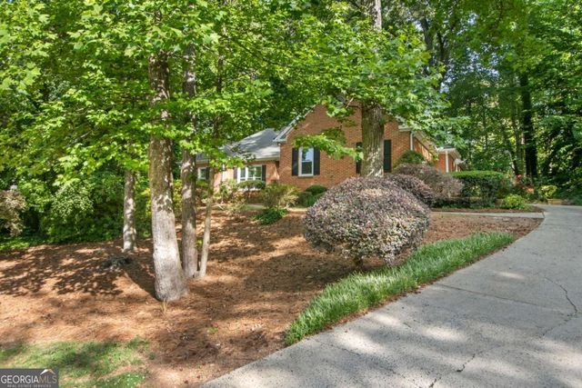 1055 Downing Court NE, Marietta, GA 30068