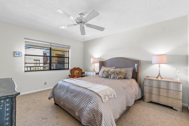 61 Eastgate Drive D, Boynton Beach, FL 33436