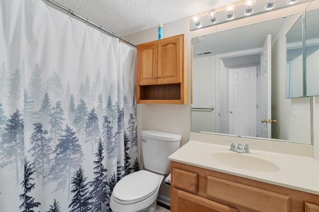 7455 Ridge Edge Court, H, Florence, KY 41042