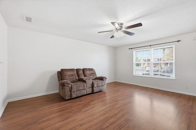 155 Wolverine Ct, Smyrna, TN 37167