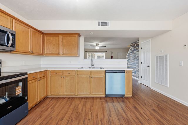 155 Wolverine Ct, Smyrna, TN 37167