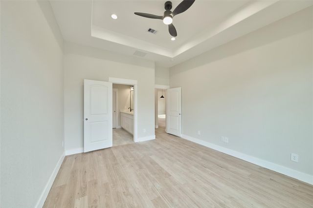 43 Silver Lakes Drive, Huntsville, TX 77340