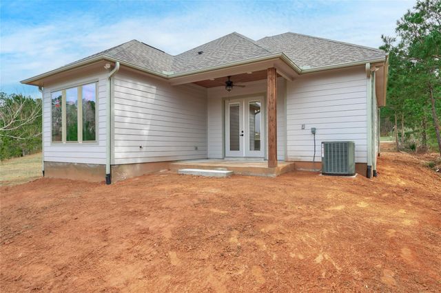 43 Silver Lakes Drive, Huntsville, TX 77340