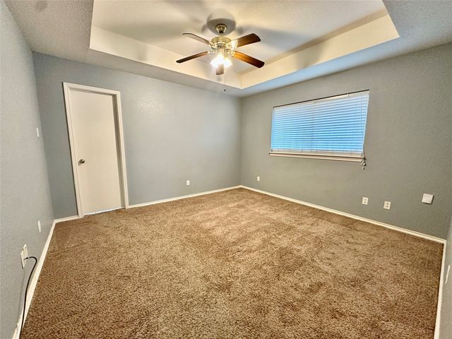 205 N Meadowview Drive, Waxahachie, TX 75165