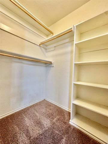 205 N Meadowview Drive, Waxahachie, TX 75165