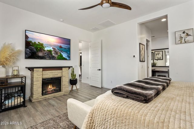17270 W AUBREY Lane, Surprise, AZ 85378