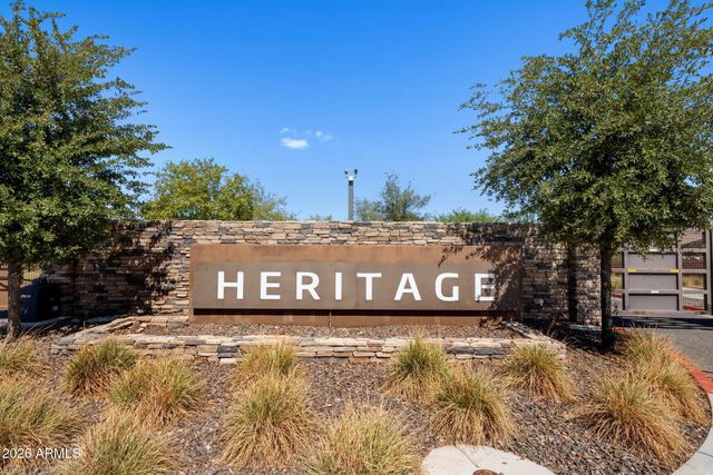 17270 W AUBREY Lane, Surprise, AZ 85378