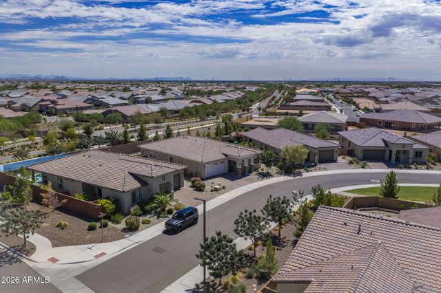 17270 W AUBREY Lane, Surprise, AZ 85378