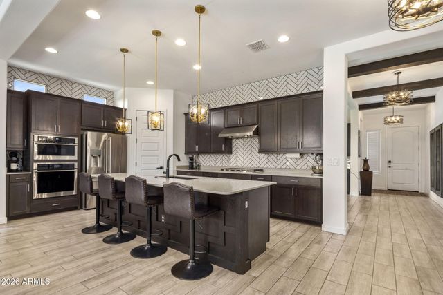 17270 W AUBREY Lane, Surprise, AZ 85378