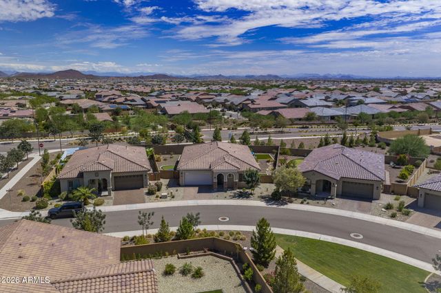 17270 W AUBREY Lane, Surprise, AZ 85378