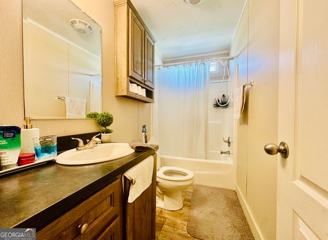 48 E Cardinal Lane, Lawrenceville, GA 30044