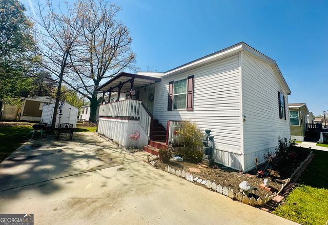 48 E Cardinal Lane, Lawrenceville, GA 30044