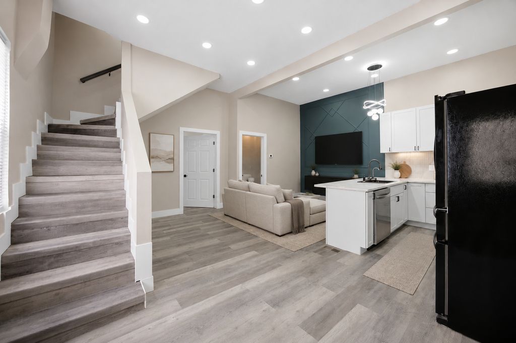 2407 S Albany Avenue, Chicago, IL 60623 — photo 4
