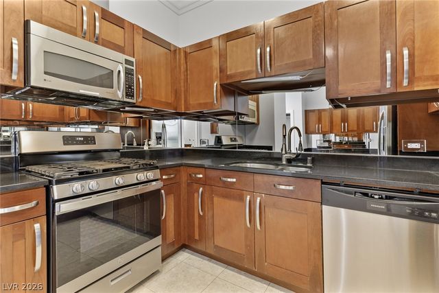 4525 Dean Martin Drive 304, Las Vegas, NV 89103