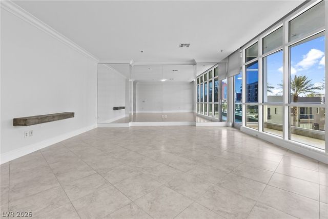 4525 Dean Martin Drive 304, Las Vegas, NV 89103