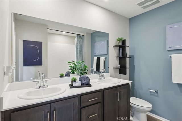 6392 Moonfire Lane 5, Fontana, CA 92336