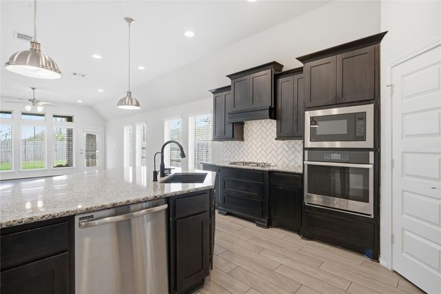 20427 Noble Arabian Drive, Tomball, TX 77377