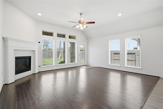 20427 Noble Arabian Drive, Tomball, TX 77377