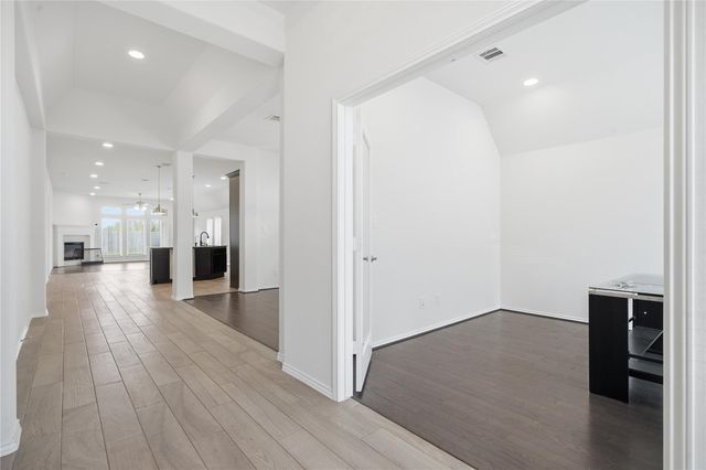 20427 Noble Arabian Drive, Tomball, TX 77377