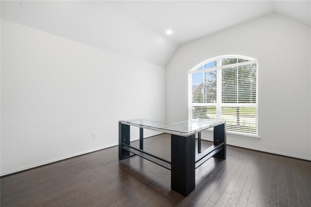 20427 Noble Arabian Drive, Tomball, TX 77377