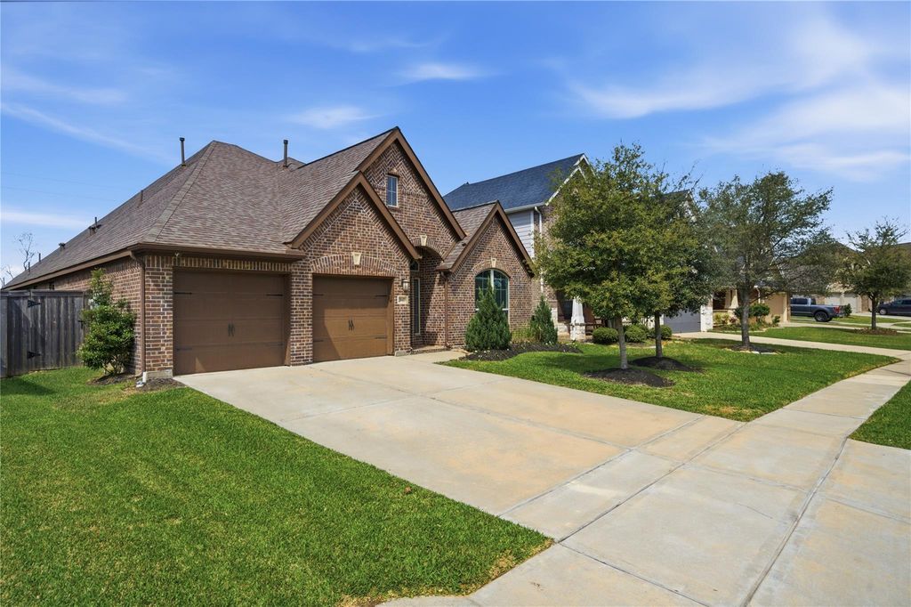 20427 Noble Arabian Drive, Tomball, TX 77377
