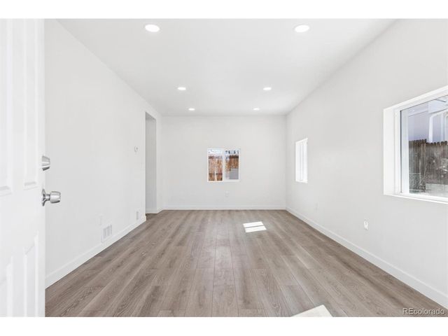 2280 S Decatur, Denver, CO 80219