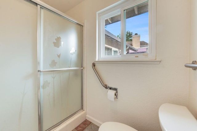 4520 Candle Ct, Elk Grove, CA 95758