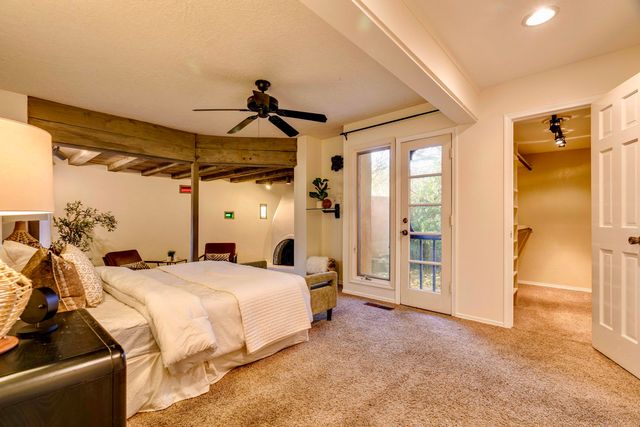 4000 Ivy Lawn Court NW, Albuquerque, NM 87107