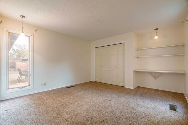 4000 Ivy Lawn Court NW, Albuquerque, NM 87107