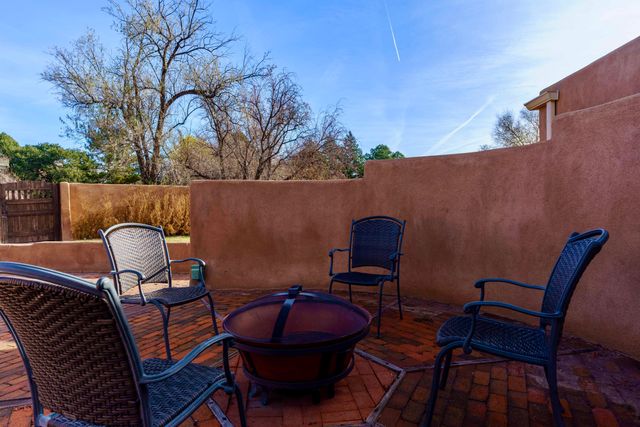 4000 Ivy Lawn Court NW, Albuquerque, NM 87107