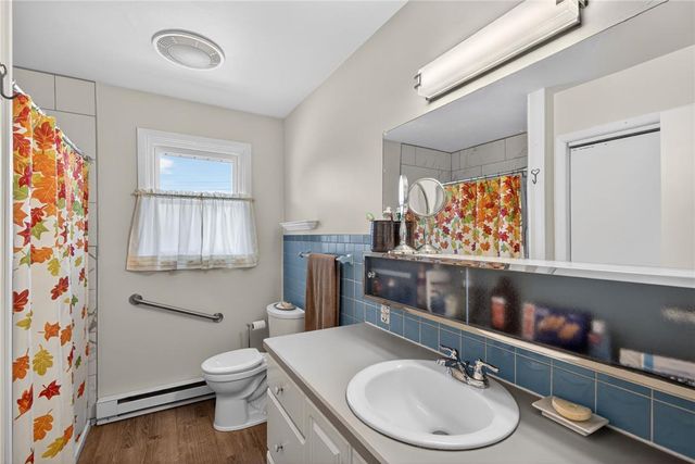 321 East Montgomery Street, Salisbury Twp, PA 18103