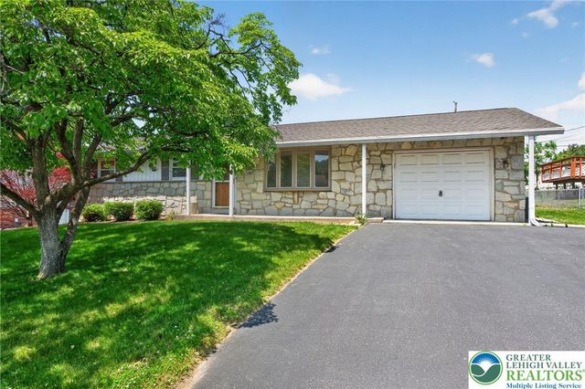 321 East Montgomery Street, Salisbury Twp, PA 18103