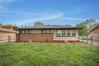 3102 Stafford Drive, Markham, IL 60428