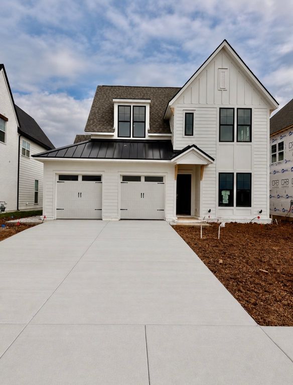 5726 Sagebrush Drive, Murfreesboro, TN 37129