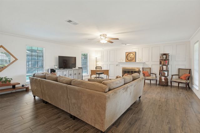 2617 Still Meadow Road, Irving, TX 75060