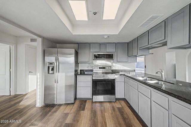 7809 W MONTEREY Way, Phoenix, AZ 85033