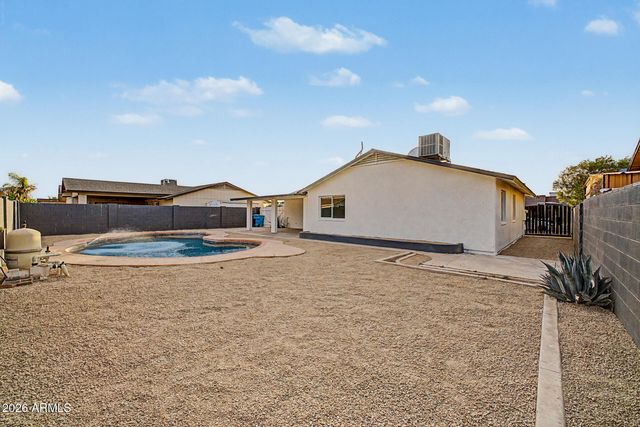 7809 W MONTEREY Way, Phoenix, AZ 85033