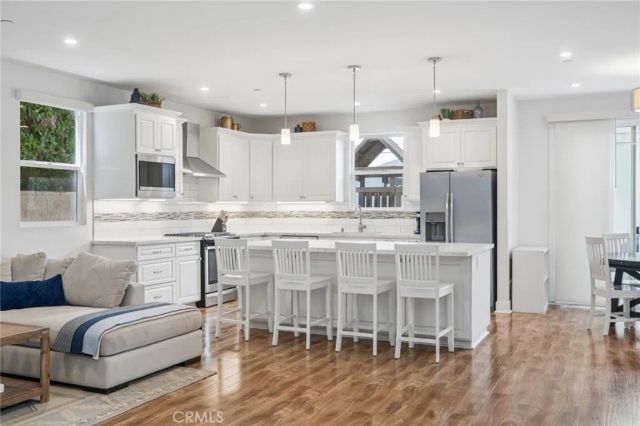 163 Flower Street B, Costa Mesa, CA 92627