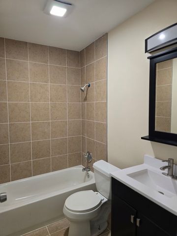 15208 Highland Avenue, Orland Park, IL 60462