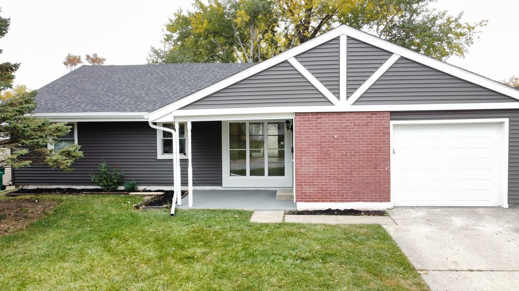 15208 Highland Avenue, Orland Park, IL 60462