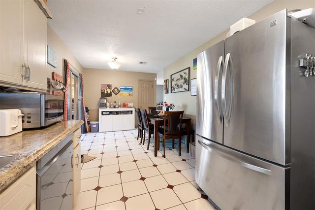 2125 Allenhurst Street, Norman, OK 73071