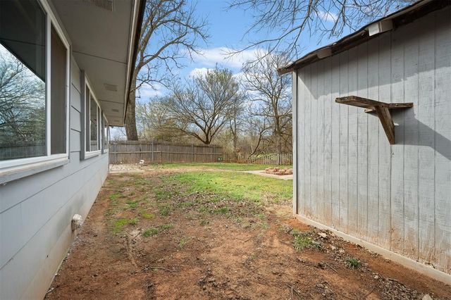 2125 Allenhurst Street, Norman, OK 73071