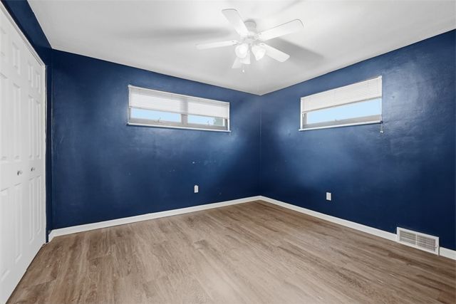 105 Columbia Dr, Canonsburg, PA 15317