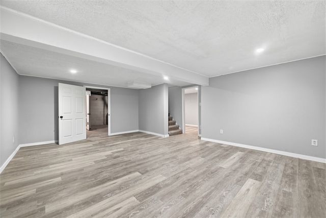 105 Columbia Dr, Canonsburg, PA 15317